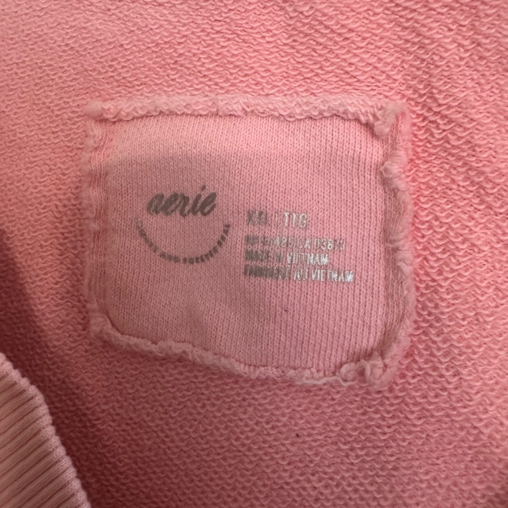 Aerie Off-the-Shoulder Coral/Peach V-Neck Sweater - Picture 4 of 6